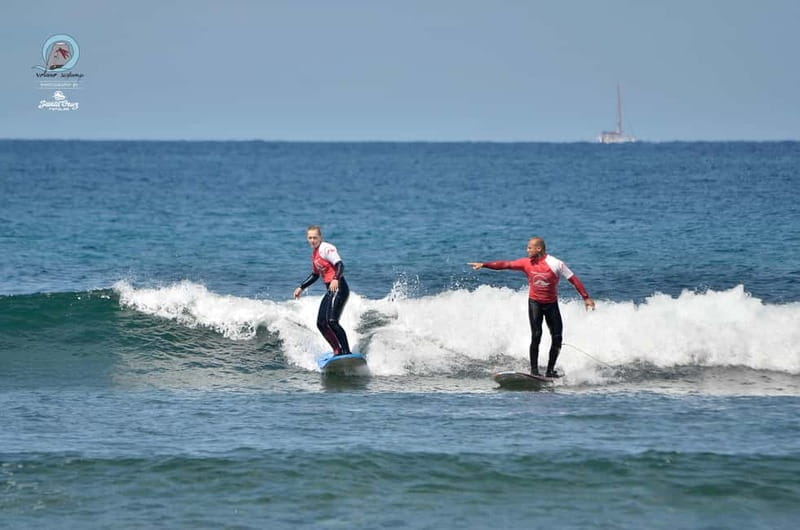 Tenerife : clases de surf para principiantes y intermedios - What this Tenerife surf lesson is really like