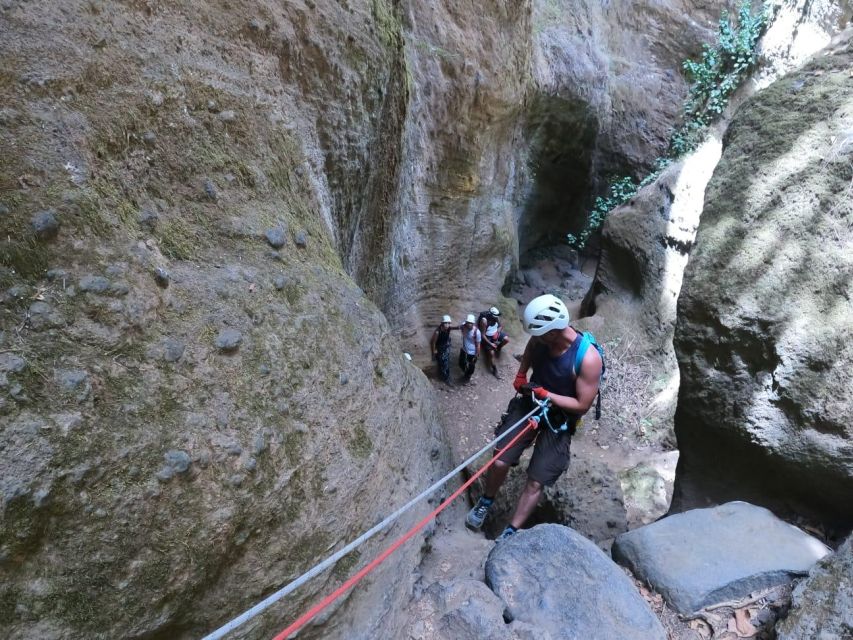 Tenerife: Guided Canyoning Experience in Los Arcos - What to wear and pack