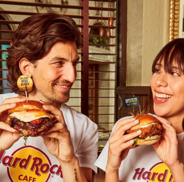 Tenerife: Hard Rock Cafe Set Menu Lunch or Dinner & Drink - How the meal unfolds at the table