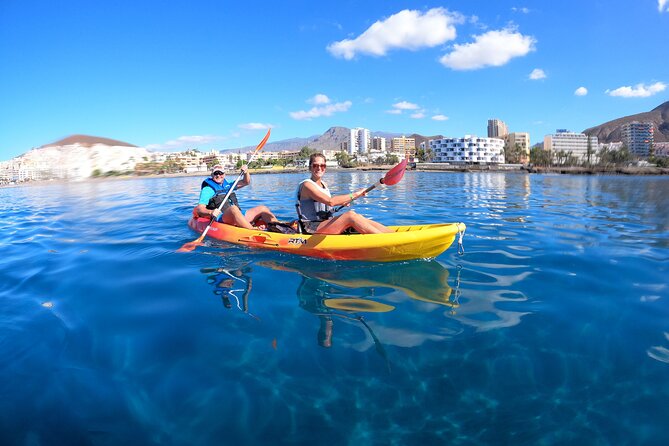 Tenerife: Kayak and snorkel with marine life safari - Paddling beneath the cliffs toward Pal Mar