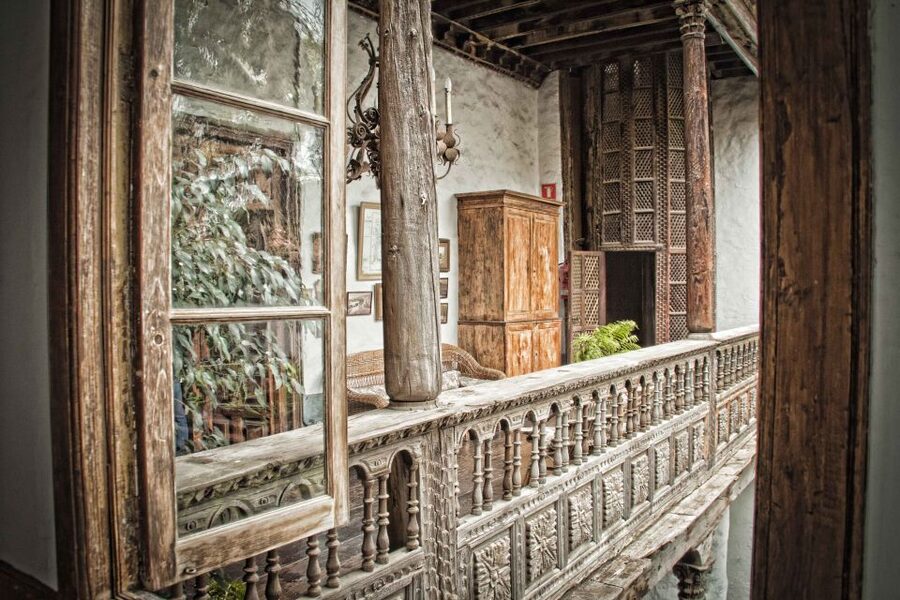 Tenerife: La Casa de Los Balcones Entrance Ticket - Understanding calados, the house’s finest craft display