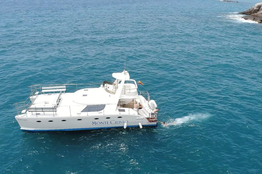 Tenerife: Marine-Life Tour with Transfer, Buffet and Drinks - Starting at Puerto Colón