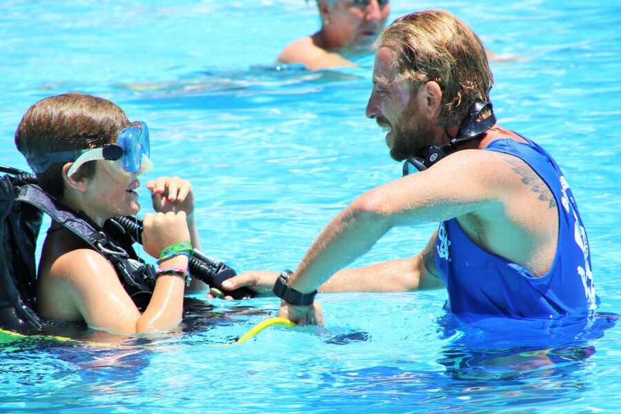 Tenerife: Puerto Colon Discover Scuba Diving Trip - The speedboat ride along Tenerife’s coast
