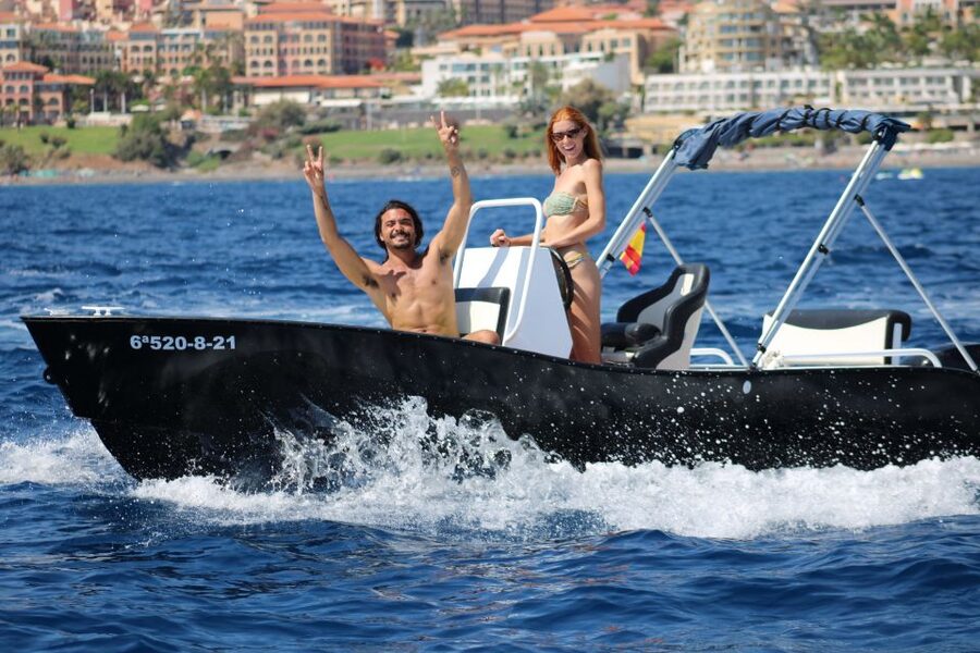 Tenerife: Rent a Boat with No License, Self Drive - Taking the wheel without a boating license