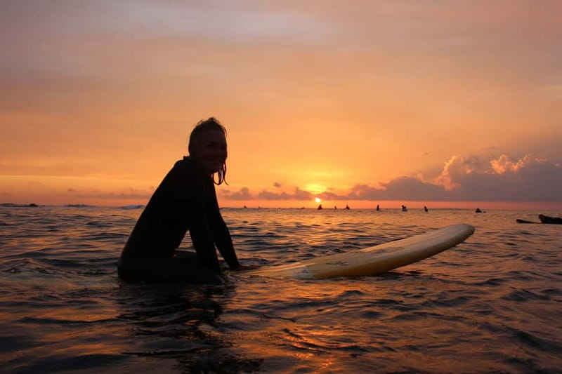 Tenerife: Surfing Lesson for All Levels, Photos included - Playa de las Américas and the question of crowds