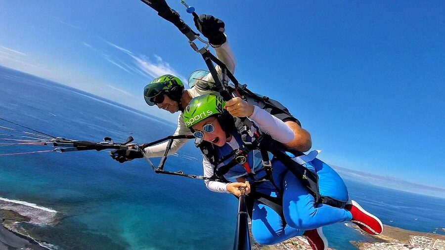 Tenerife: Tandem Paragliding Flight - Why Tenerife works so well for a first paragliding flight