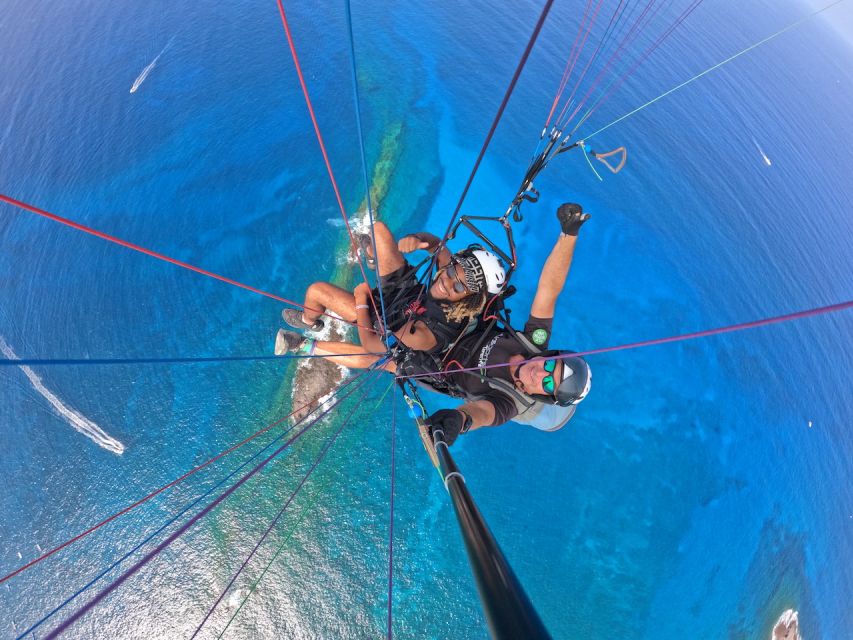 Tenerife: Tandem Paragliding Flight - Who will enjoy this most