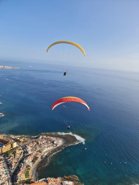 Tenerife: Tandem Paragliding in Adeje with hotel transfer - Landing, photos, and the ride back