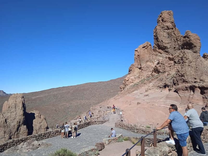 Tenerife: Teide, Icod de los Vinos & Garachico Full Day Tour - El Tanque and the descent into northern Tenerife