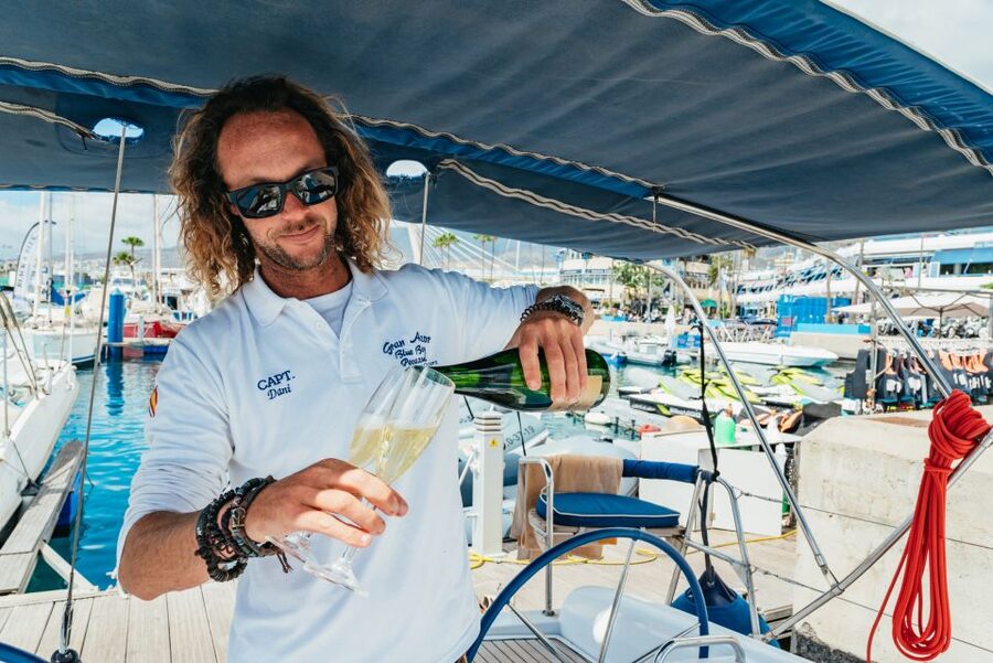 Tenerife: Whale & Dolphin Watching with Drinks and Snacks - Key points at a glance