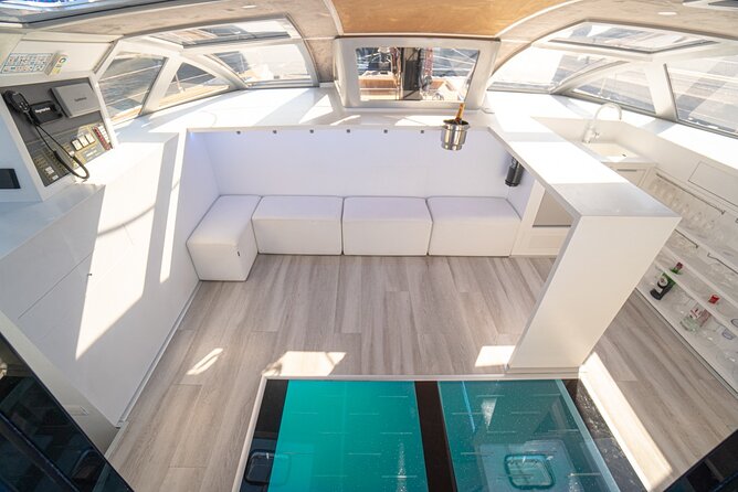 Tenerife Whales and Dolphins Watching Experience in Catamaran - Sandwiches, drinks, and an easygoing pace
