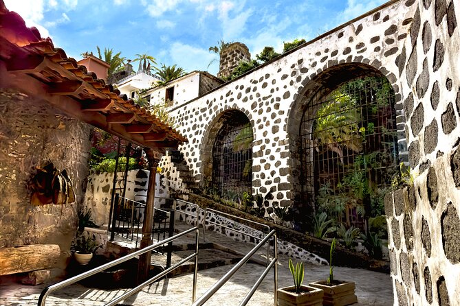 Twin Ticket Casa de los Balcones + Molino de gofio del Hoyo - The lunch question deserves attention