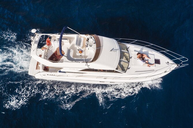 Whales and Dolphins excursion on a Luxury Yacht in Canary Islands - Leaving Las Galletas for whales and dolphins