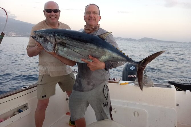 World Class Fishing Charter Trip in Tenerife - Getting underway on the 25-foot sportfishing boat