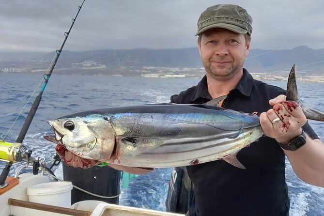 World Class Fishing Charter Trip in Tenerife - How Captain Gavin adapts the fishing